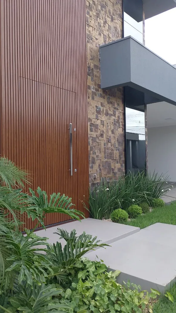 CASA Á VENDA - BAIRRO GREEN PARK