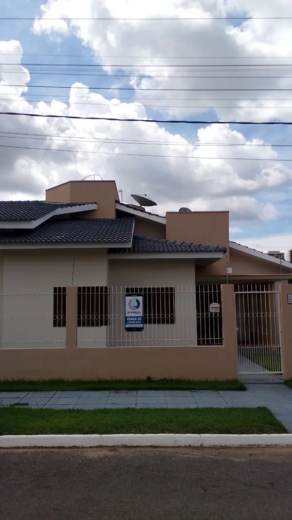 Casa á Venda - B. Recanto dos Pássaros